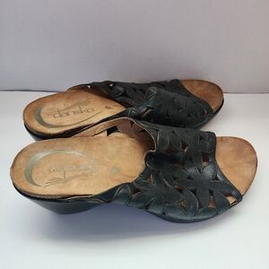 Dansko Women's Sandal 39 Wedge Heel Black Dark Olive Leather Flower Laser Cut